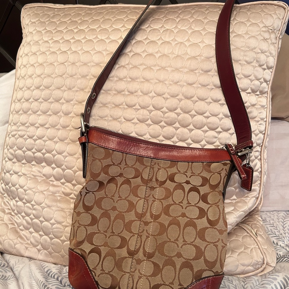 Authentic Coach early 2000’s crossbody or Shoulder Bag